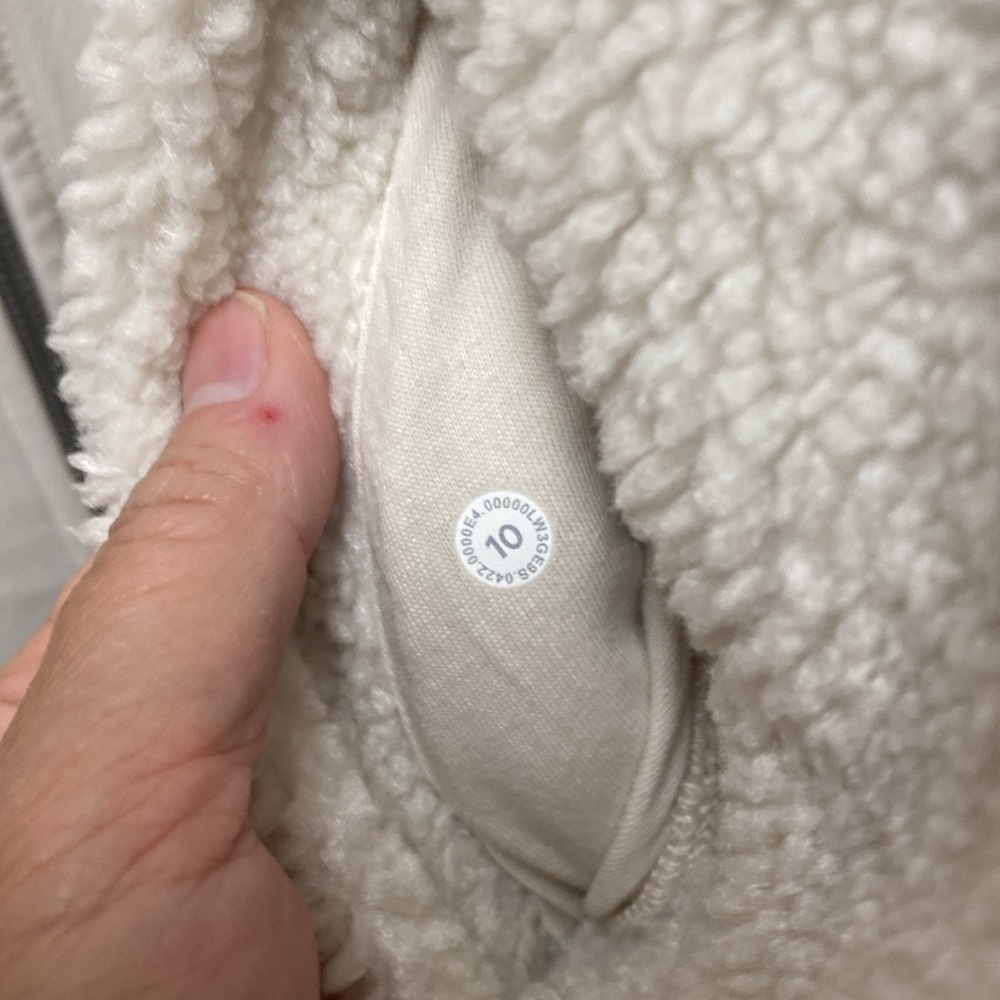Lululemon collarless fleece zip up jacket size 10 - Picture 3 of 6